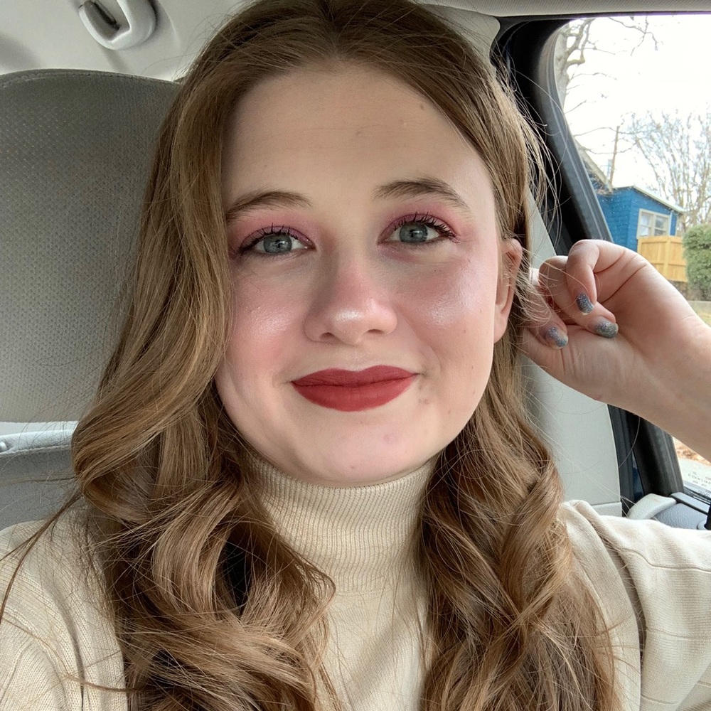 Meet your Posher, Nyssa